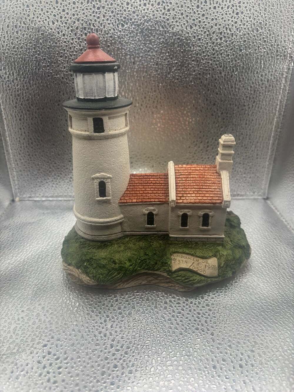 Harbour Lights Umpqua River Oregon Lighthouse Figurine HL#107 1991
